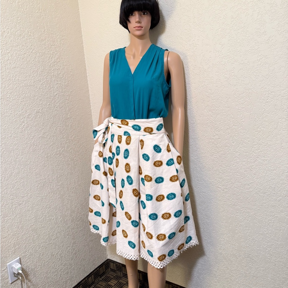 White and Cream Midi A-Line Skirt with Tie Front